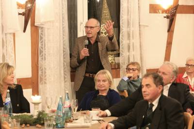 Gste der MIT Sdhessen in der Diskussion mit Hessens Innenminister Peter Beuth
