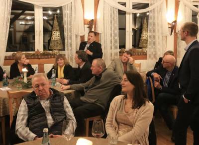 Gste der MIT Sdhessen in der Diskussion mit Hessens Innenminister Peter Beuth