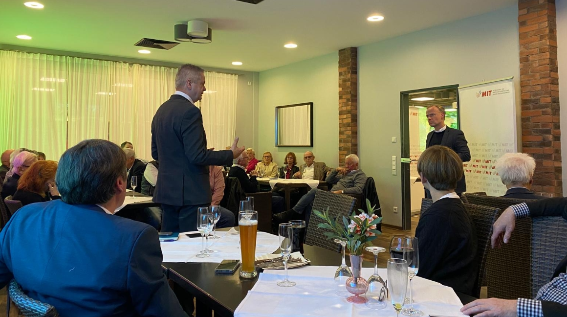 Traditionelles Martinsgansessen der MIT-Bergstra�e und MIT-S�dhessen 